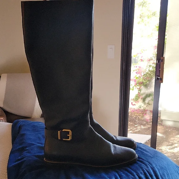 Fendi Black Boots - Picture 8 of 12